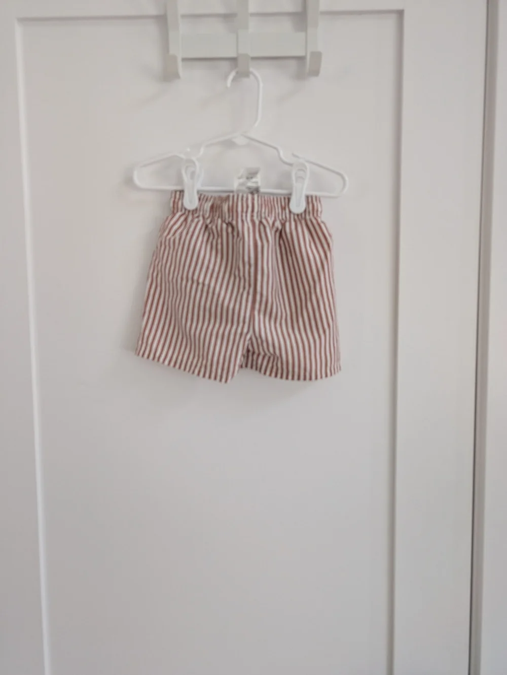 ✨4 for 12 H&M Boys Striped Swim Trunks 18M–2T - Picture 2 of 5